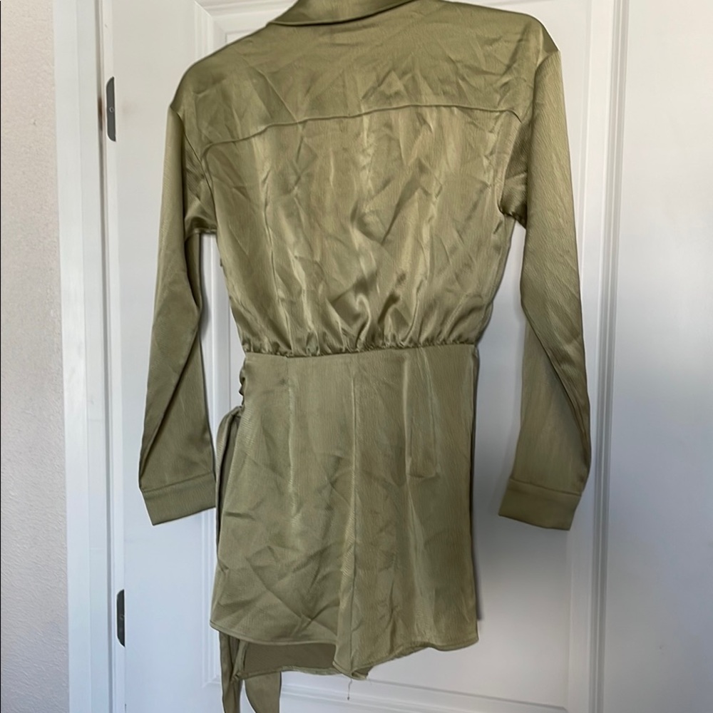 Blue Blush Green Ruched Wrap Romper - Picture 5 of 5